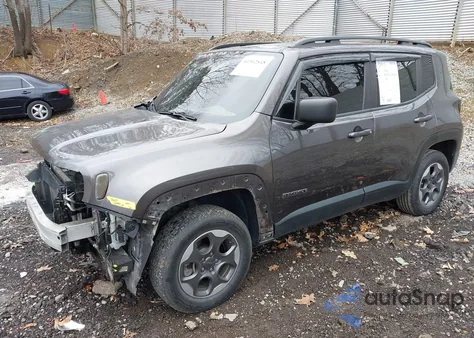 2018 Jeep Renegade Sport 4X4 from USA, damaged, VIN ZACCJBABXJPH11870